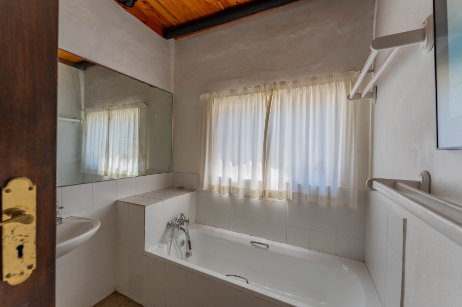 5 Bedroom Property for Sale in St Francis Bay Village Eastern Cape
